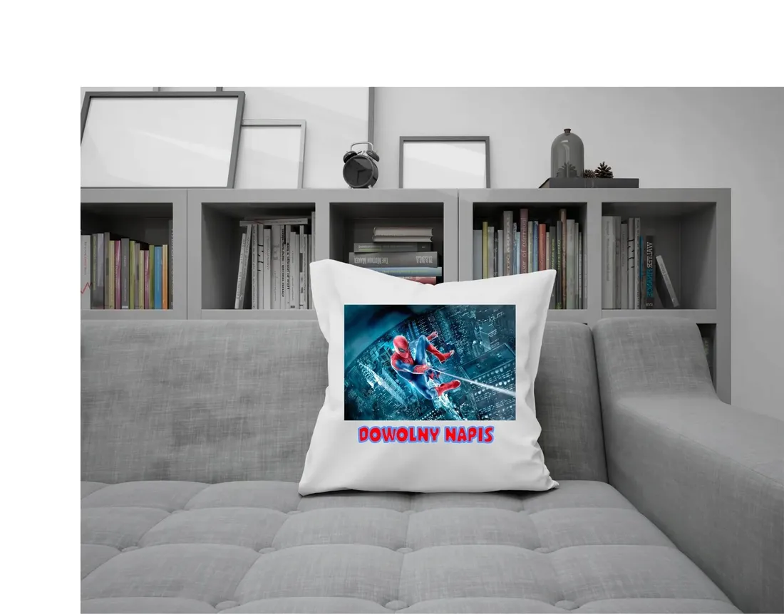 poduszka-spider-man-dowolny-napis-gratis