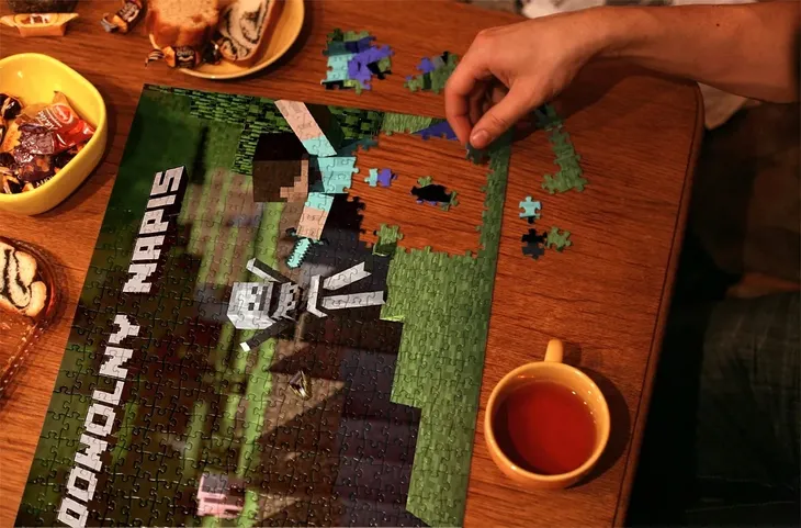 puzzle-minecraft-z-twoim-napisem-252-el-stan-nowy