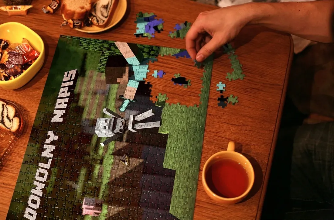 puzzle-minecraft-z-twoim-napisem-252-el