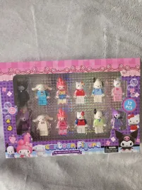 zestaw-figurek-kuromi-hello-kitty-12-sztuk