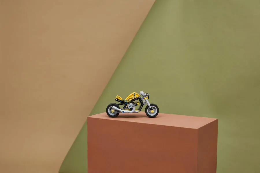 lego-technic-42225-zolty-motocykl-klocki-stan-nowy