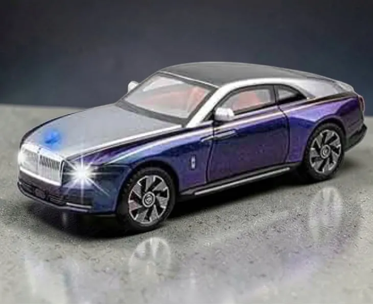 model-1-24-rolls-royce-spectre-wiek-6-lat