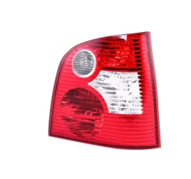 volkswagen-polo-01-05-lampa-tylna-prawa