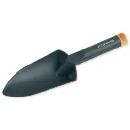 lopatka-solid-fiskars