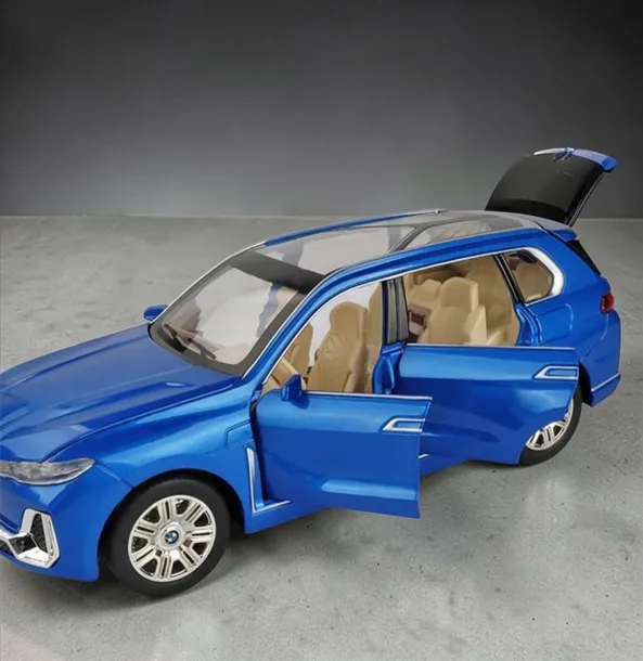 model-1-24-bmw-x7-niebieska-stan-opakowania-oryginalne-stan-nowy
