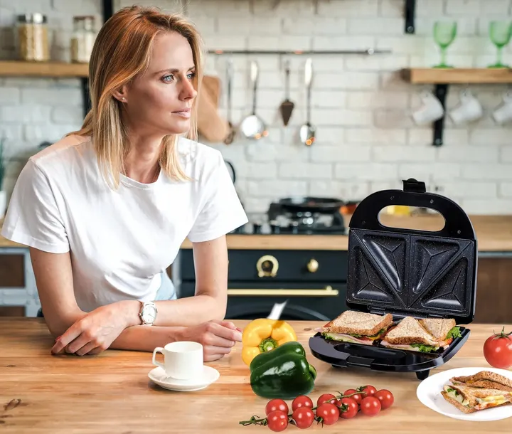 opiekacz-eldom-st11g-liczba-kanapek-4