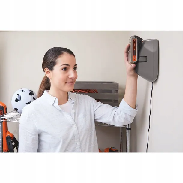 odkurzacz-18v-bhfev182c-qw-black-decker-czas-pracy-bezprzewodowej-40-min