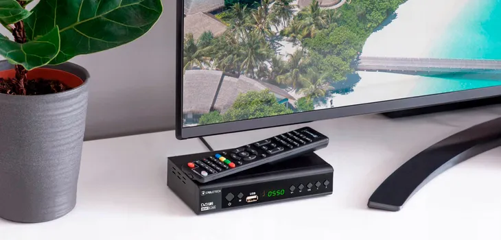 tuner-dvb-t2-dvb-c-hevc-h-265-10bit-dekoder-tv-naziemnej-cabletech-stan-nowy-marka-cabletech