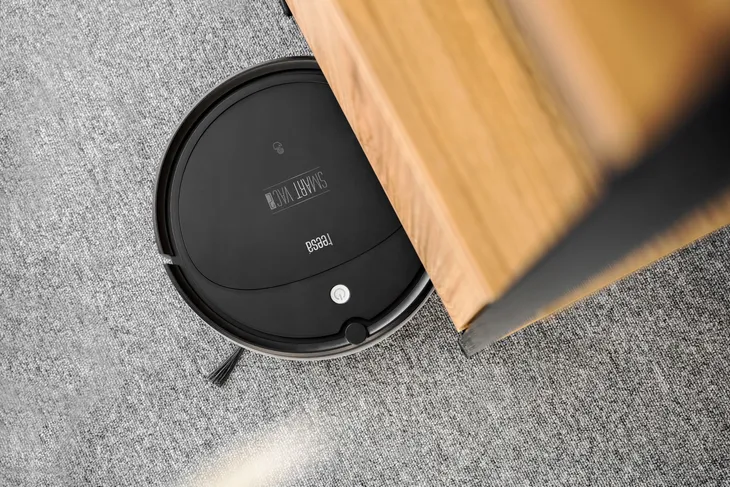 robot-sprzatajacy-teesa-smart-vac-2-komunikacja-komunikaty-glosowe-wskaznik-ladowania