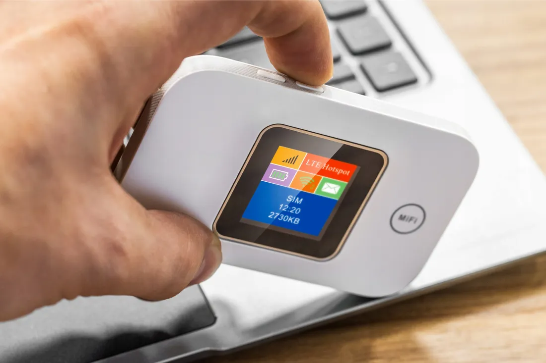 modem-mifi-router-4g-lte-rebel-stan-nowy