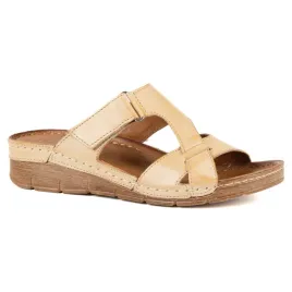 klapki-damskie-skorzane-olivier-908k-na-koturnie-2-cm-regulowane-na-rzep