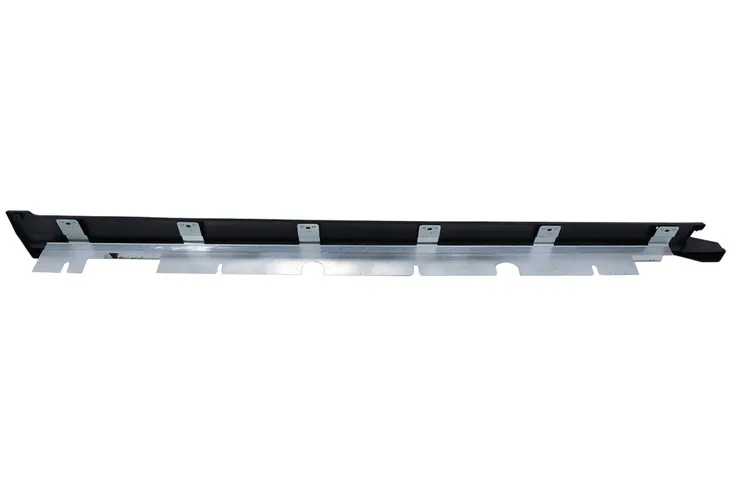 progi-mercedes-gla-h247-2020-2024-stan-nowy