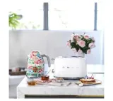 toster-smeg-tsf01wheu-bialy-950-w-material-obudowy-metal