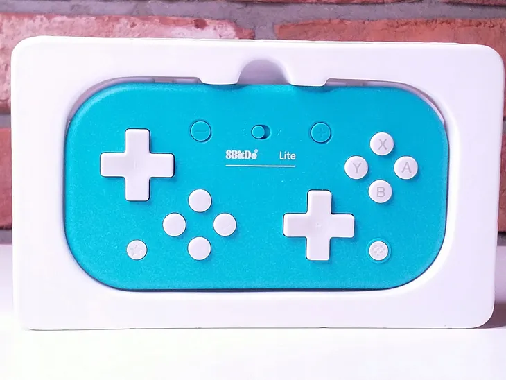 8bitdo-lite-turquoise-pad-bezprzewodowy-switch-pc-rpi-zasilanie-akumulatorowe