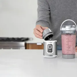 blender-kielichowy-ninja-bc151euwh-bezprzewodowy-053l-do-miksowania