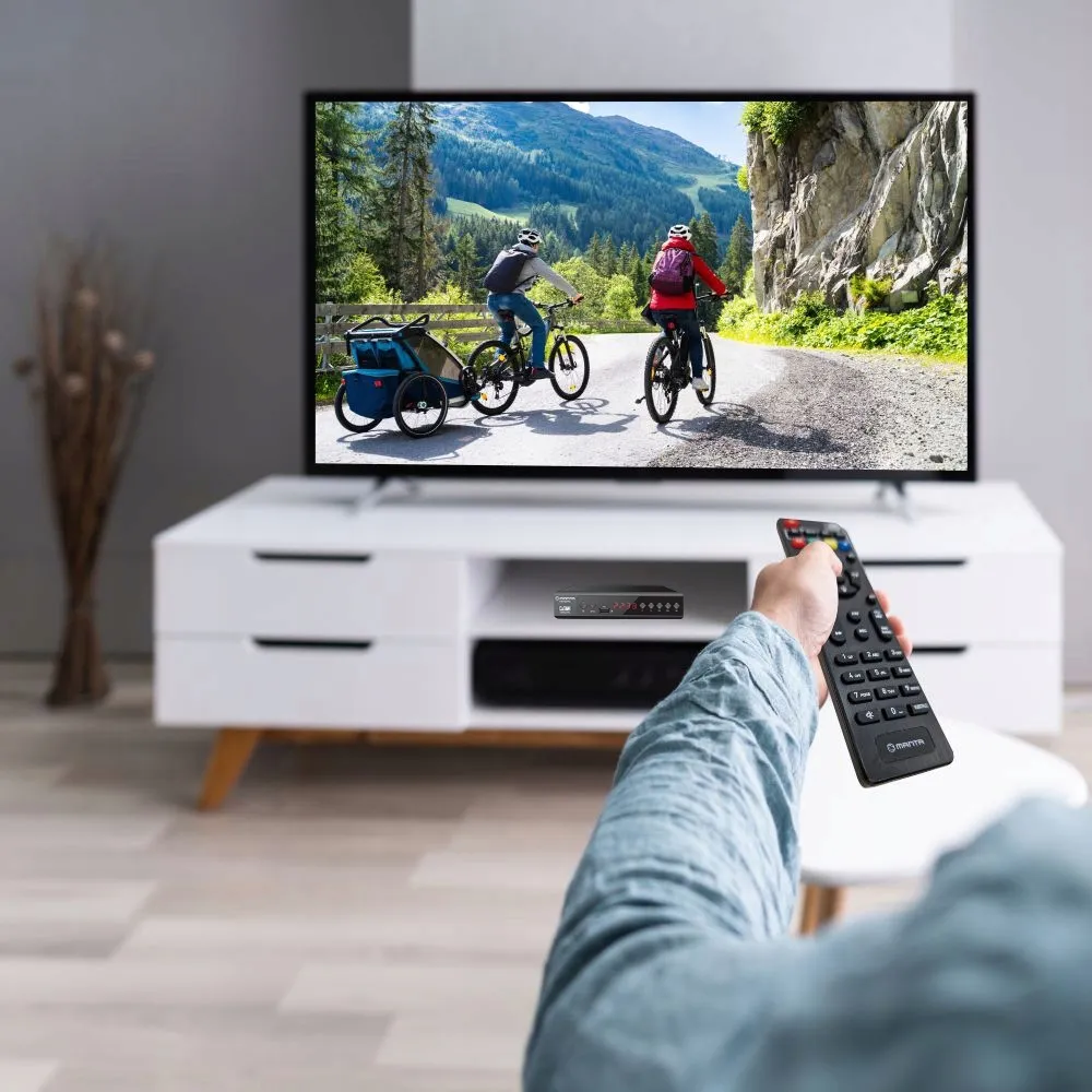 dekoder-manta-dvbt025pro-full-hd-dvb-t2-hevc-h-265