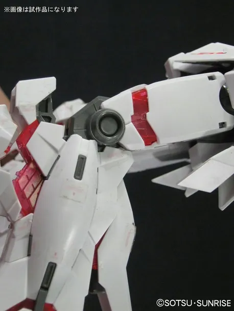 figurka-bandai-gundam-rodzaj-gadzetu-filmowy