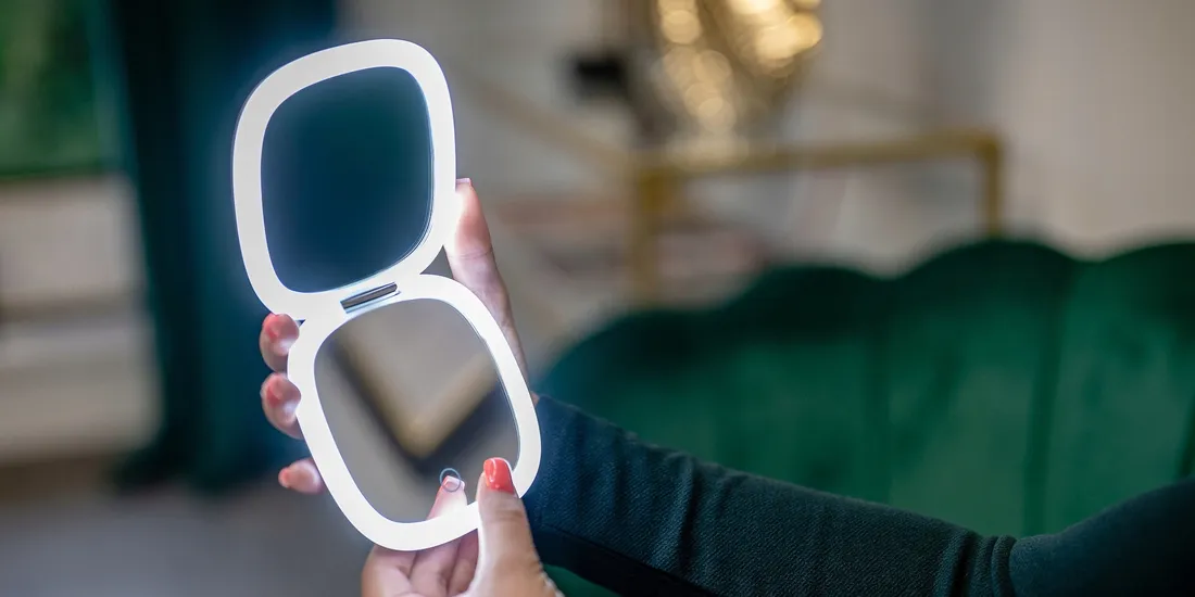 lusterko-kieszonkowe-bialy-humanas