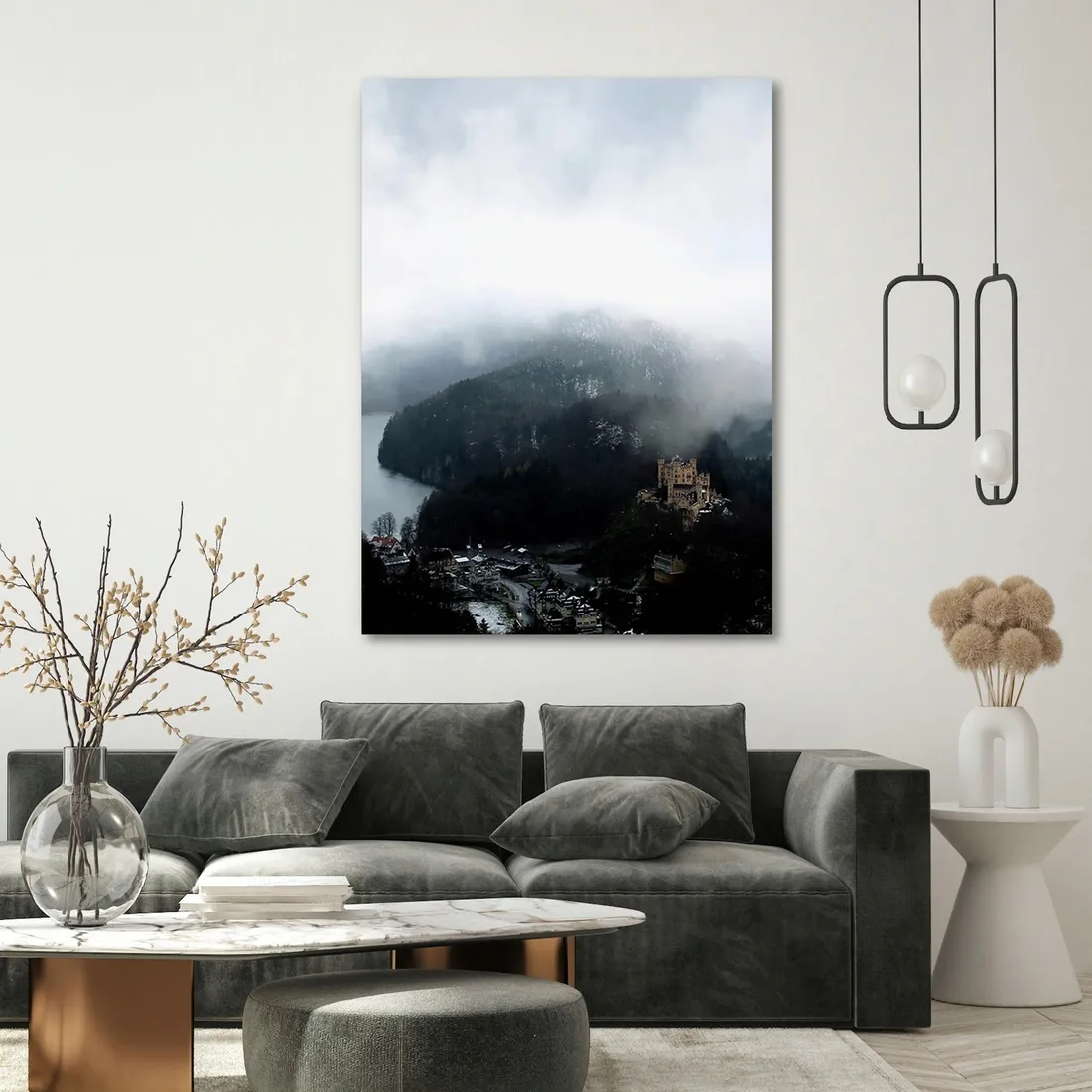 obraz-na-plotnie-wioska-w-gorach-40x60