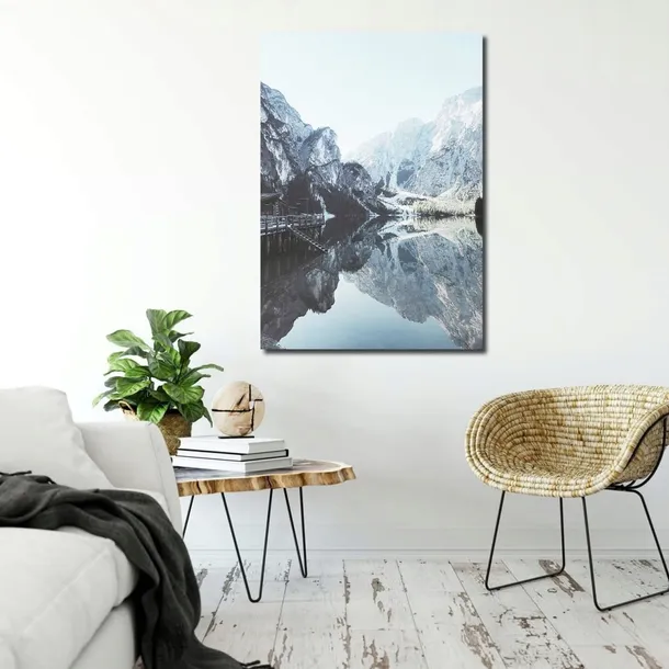 obraz-na-plotnie-domek-nad-jeziorem-40x60-szerokosc-produktu-40-cm
