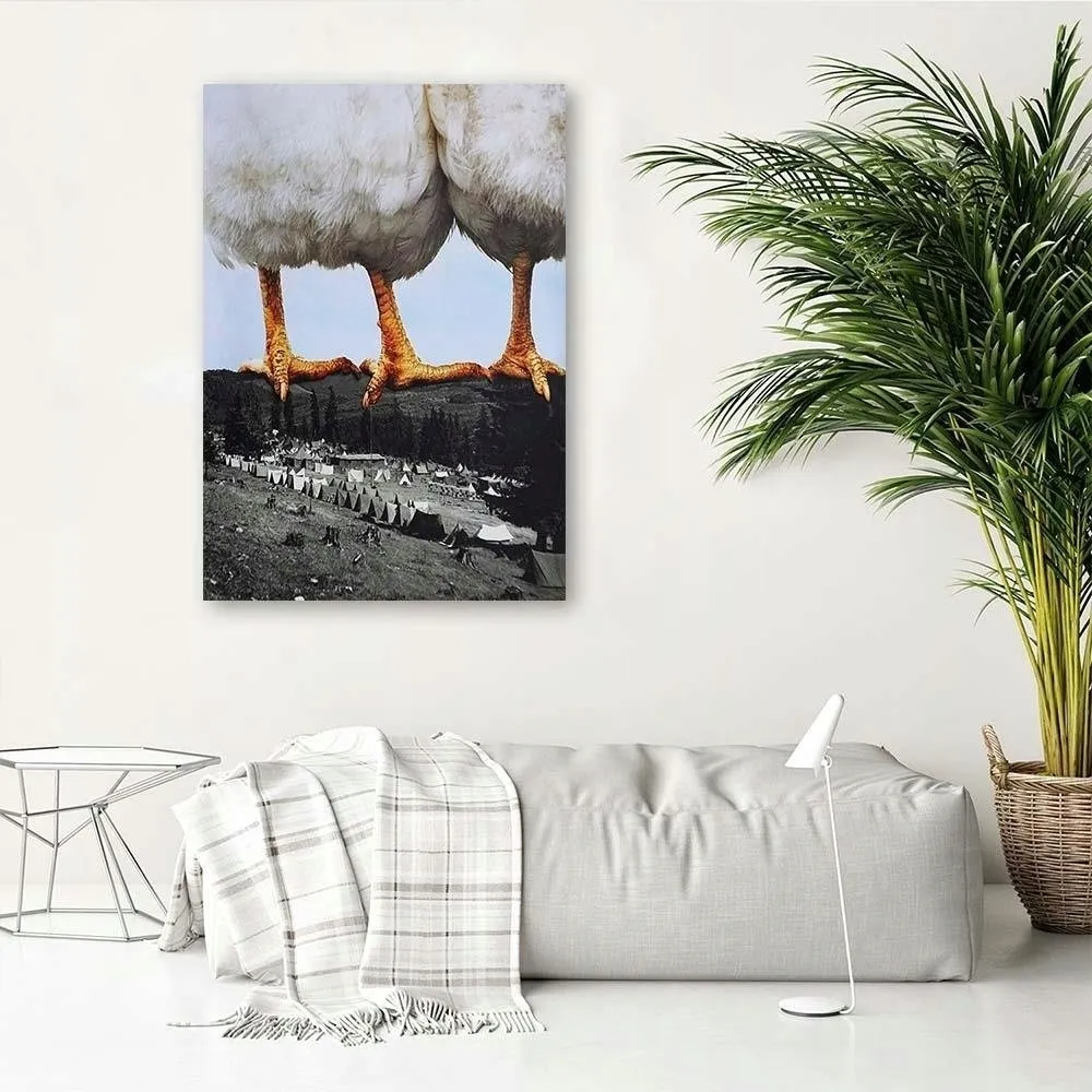 obraz-plotno-kury-stojace-na-gorach-40x60