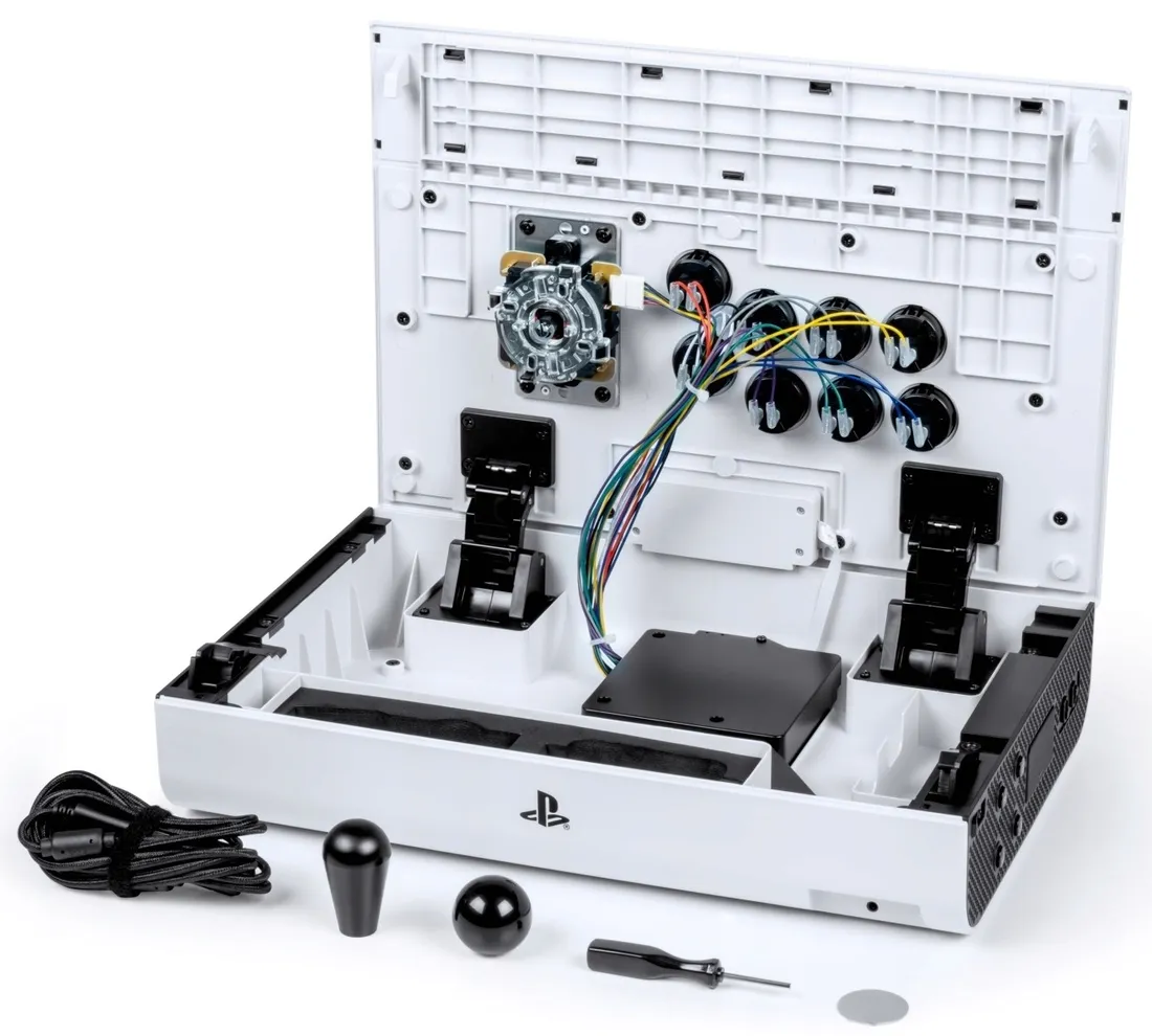 nacon-arcade-stick-daija-ps5-ps4-pc