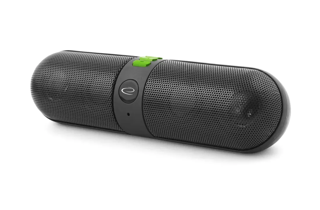 glosnik-bluetooth-fm-czarno-zielony