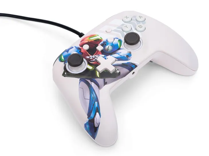 pad-przewodowy-do-konsoli-nintendo-switch-bialy-wibracje-nie