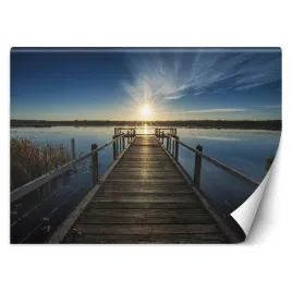 fototapeta-jezioro-ze-starym-pomostem-o-zachodzie-slonca-450x315