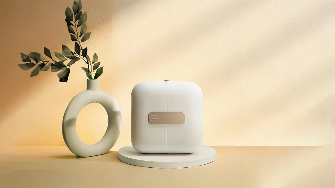 lusterko-stojace-bialy-amiro