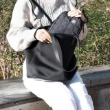 hori-puff-pouch-black-switch2-certyfikat-ce-waga-z-opakowaniem-0-31-kg