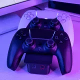 ladowarka-do-padow-playstation-5-stacja-dokujaca-waga-z-opakowaniem-0-3-kg