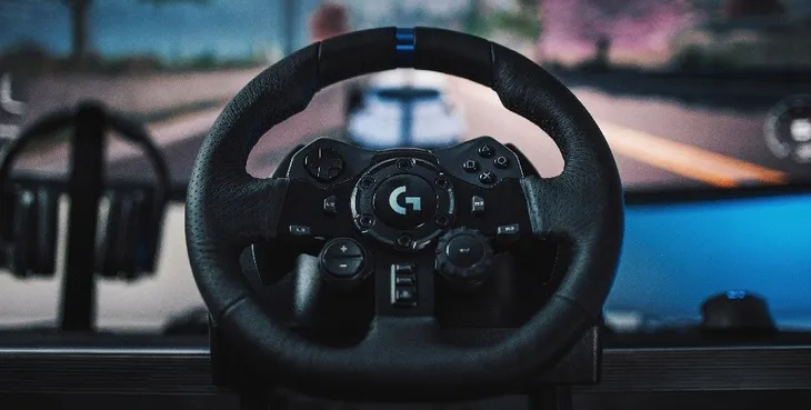 kierownica-logitech-g923-do-pc-ps4-ps5-certyfikat-ce