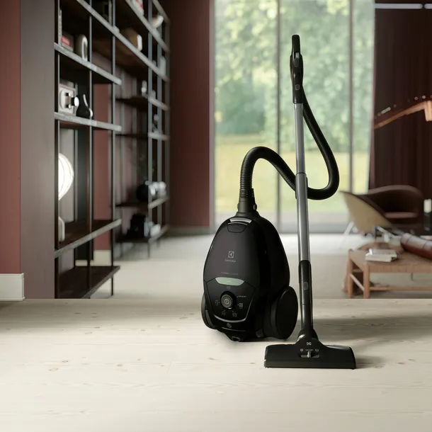 odkurzacz-workowy-electrolux-pd82-4st-wysokosc-produktu-24-6-cm