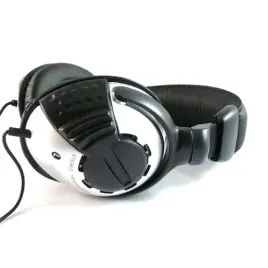 sluchawki-profesjonalne-z-wibracja