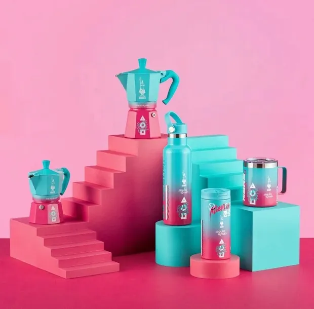 kawiarka-bialetti-moka-express-squid-game-6tz-kolor-dominujacy-wielokolorowy