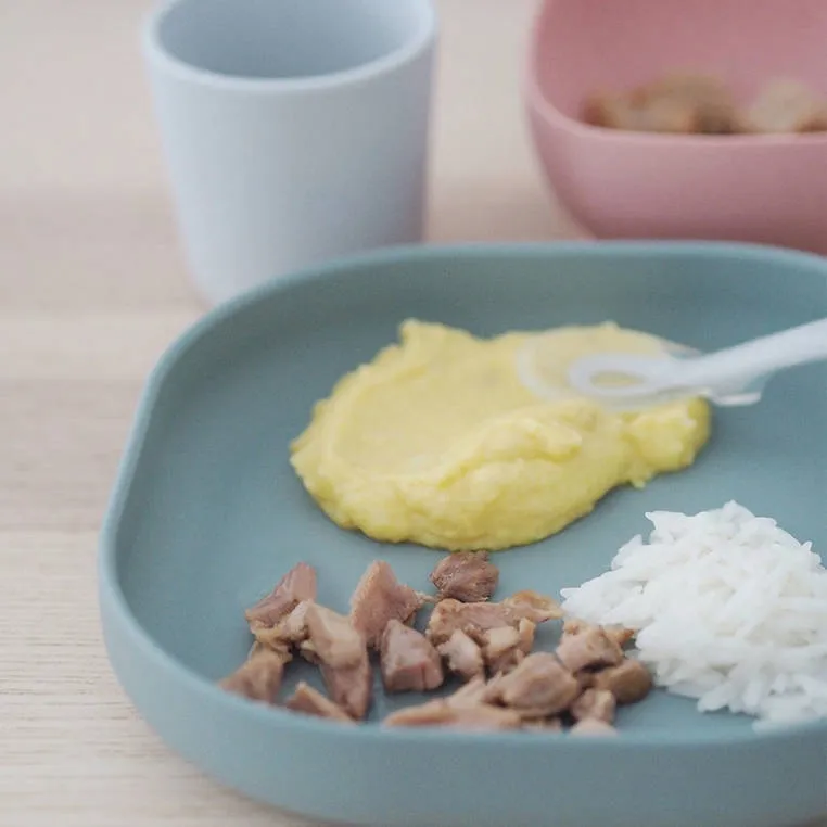 zestaw-naczyn-silikon-beaba-material-wykonania-silikon