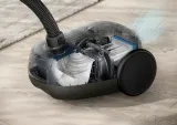 odkurzacz-workowy-electrolux-600-clean-eb61c1og-komunikacja-wskaznik-zapelnienia-worka-pojemnika