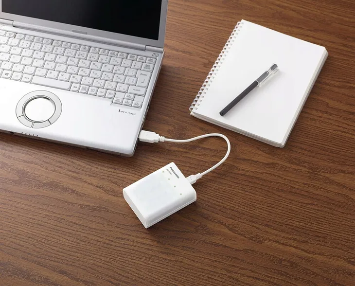 ladowarka-panasonic-bq-cc87usb-4-x-aa-eneloop-liczba-akumulatorow-ladowanych-jednoczesnie-4