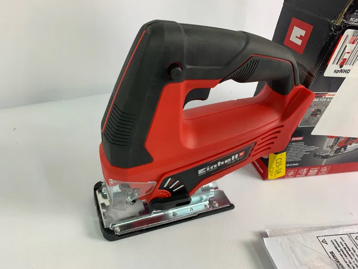 wyrzynarka-akumulatorowa-einhell-tc-js-18-li-napiecie-zasilania-18-v