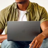 zagg-hardshell-do-macbook-pro-16-marka-zagg