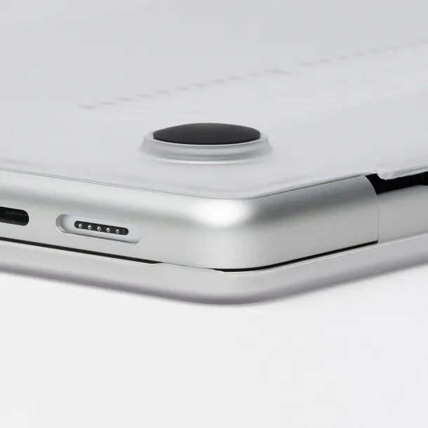 zagg-hardshell-do-macbook-pro-16-kolor-bezbarwny