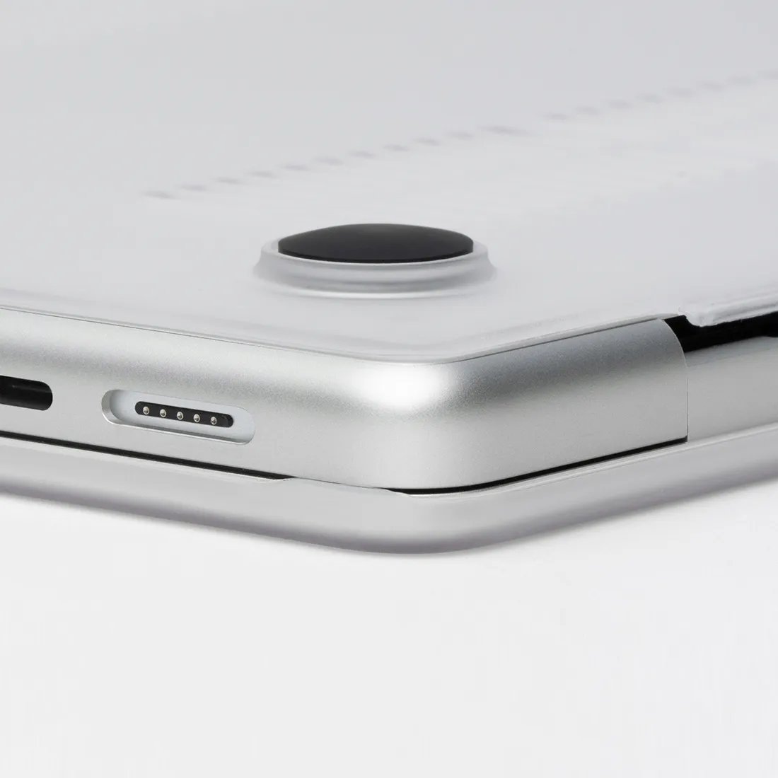 zagg-hardshell-do-macbook-pro-16-waga-z-opakowaniem-0-2-kg