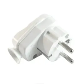 wtyczka-sieciowa-katowa-230v-16a-biala-produkcja-polska