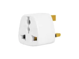 przejscie-ac-gniazdo-uniwersalne-wtyk-angielski