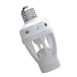 gniazdo-oprawa-e27-z-sensorem-ruchu-360-regulacja-czulosci-swiatla-ruchu