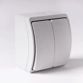 wylacznik-pradu-swiecznikowy