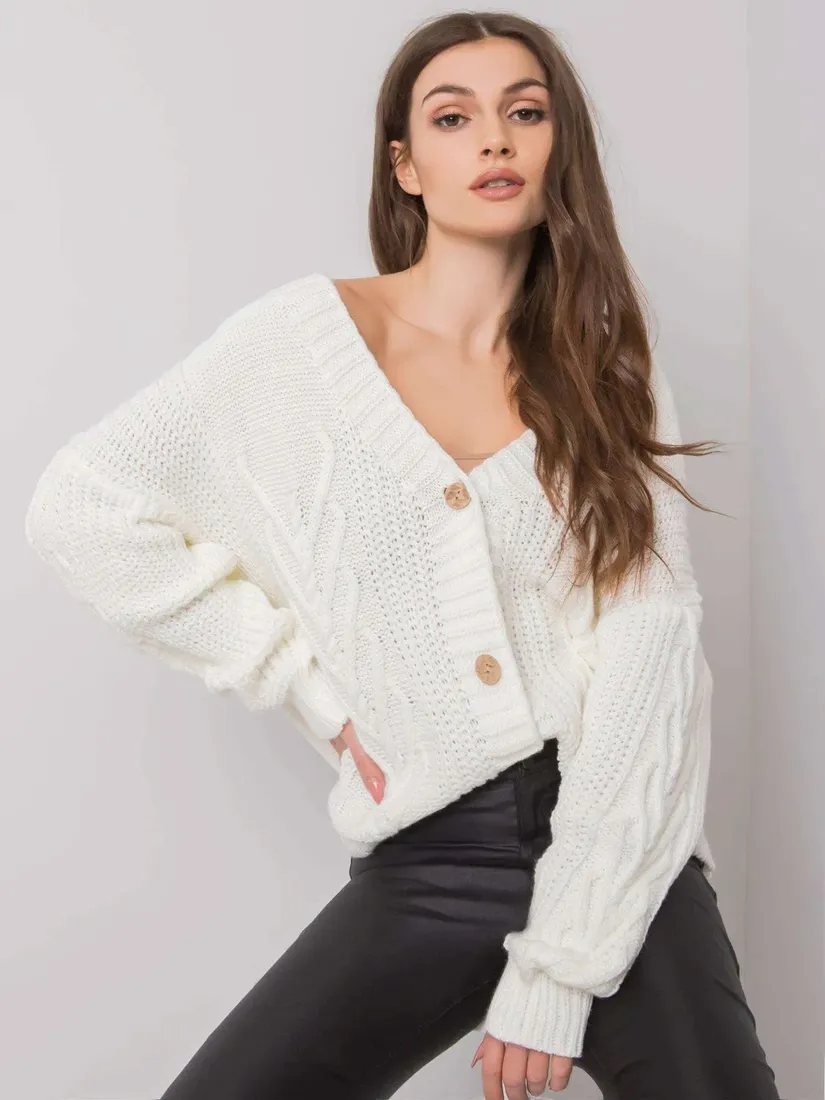 ecru-sweter-gianna-och-bella-one-size