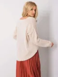 bezowy-sweter-oversize-stella-och-bella-wzor-dominujacy-inny-wzor-brak