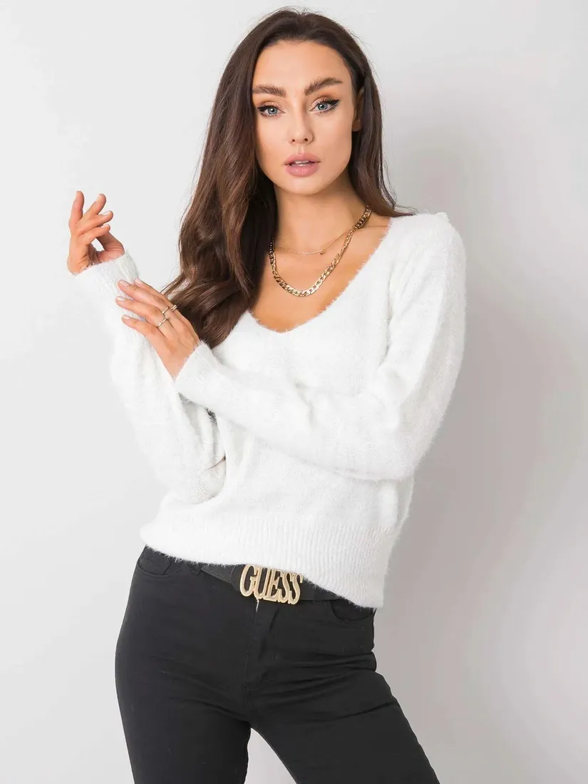 bialy-sweter-giulia-one-size